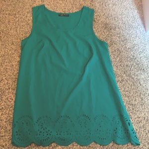 Size small teal tank
